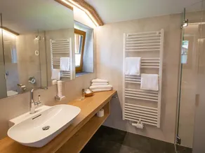 Dubbelrum i hus, dusch, toalett, balkong - Landhotel Föhrenhof - Image 3