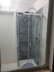 Room with private bath near Gallipoli, patio, separate entrance. - Image 2
