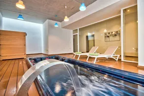 Luxurious Elegant Villa With Impressive Sauna&pool - Image 3