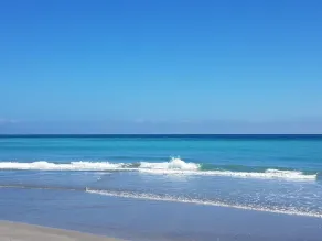 THE ONE! NEWLY RENOVATED GROUNDFLOOR BEACH/OCEAN FRONT CONDO with private deck! - Image 4