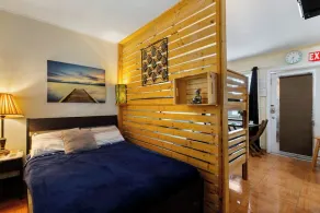 Cozy Studio in Hollywood, FL - Pet Friendly & Parking - Image 3