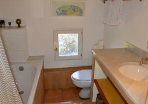 A little piece of heaven, set amongst stunning scenery of mountain and sea views - Image 3