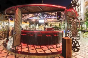Art Hotel Babylon - Image 2