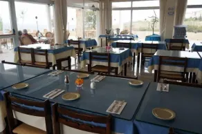 Aphrodite Beach Hotel - Image 4