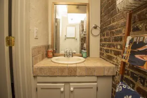 Downtown Old City Stylish & Centrally located Historic loft - Image 3