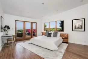 Luxurious Mid-Century Retreat with STUNNING Views and Hot Tub! - Image 5
