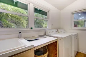 Nohonani - ein 1BR / 2BA Haus mit Blick auf die Berge in Wainiha - Image 2