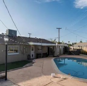 4 bed 2 bath with pool and gym all private - Image 2