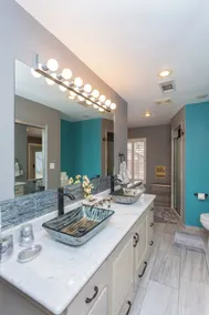 Jacuzzi Home - 5 min drive to FLETC! - Image 2