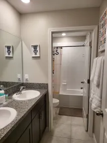 Beautiful  Home   - Image 5