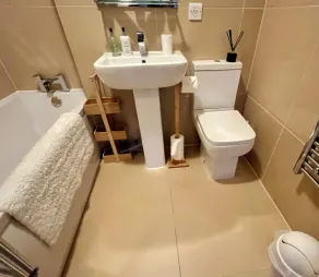 Central Apartment Linlithgow - Image 2