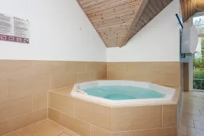 Luxury Retreat With Pool - By Traum Ferienwohnungen - Image 2