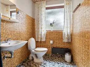 \"Awa\" - 800m from the sea by Interhome - Image 2