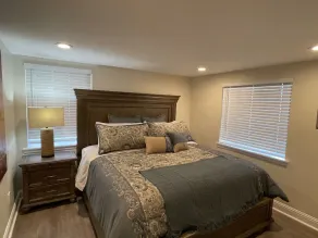 Elite Homes Water front Suit - Image 5