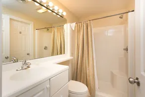 Spacious 6 Bedroom 3100 sf home ready for your multi family beach getaway. - Image 3