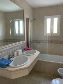 Enebros y Mar. Stylish beachfront property - Image 3