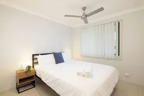 Smart Suites Self Check-in Apartments - Darnley St - Image 4