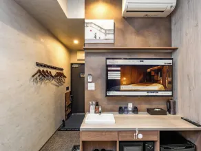 Well Stay Namba Quadruple Room 2 Double Beds / Osaka Ōsaka - Image 2