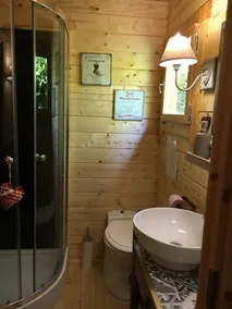Eine romantische Hütte in einem herrlichen Garten - Image 4
