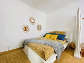 Bohemia - Bohemian cocoon near Centre & Netflix - Image 4
