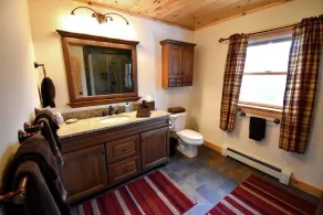 Timber Creek Ski Chalet - Hot Tub / Mountain Views - Image 3