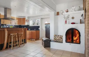 Beautiful Home In Lysekil With Sauna - Image 2