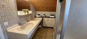 1 bedroom apartment in mã¶rlenbach - Image 2