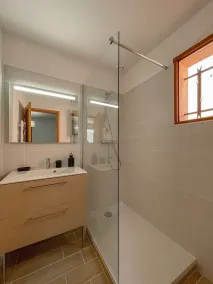 Meerblickvilla für 11 Gäste mit beheiztem Infinity-Pool - Image 4