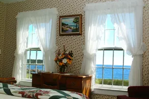 Sea Captain's on 200 acres & Sand Beach, 5 mins to Acadia Nat'l Park at Schoodic - Image 5