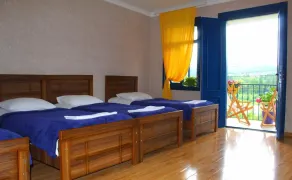 Lanas Home - Image 4