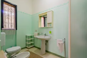 Apartamento vacacional \"Domus Mea Salento Arazzo Giallo\" con piscina compartida y Wi-Fi - Image 2