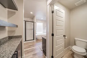 Sleeps 12 people. - Image 4