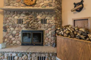 Hot tub, fishing, lake front-relax! retreat Sleeps 20 - Image 3