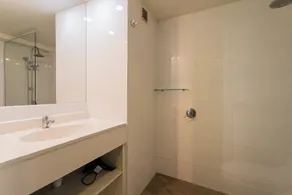 El Golf: 2BR/2BA Family Apartment with Pool! - Image 4