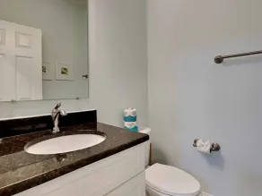 The Rookery, Beautifully furnished, Elevator and Close to Beach - Image 5