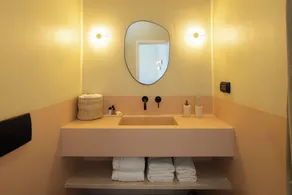 Surupo Suites - Image 3