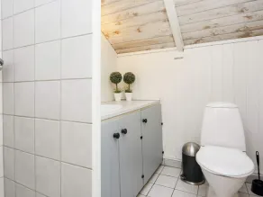 4 person holiday home in Oksbøl - Image 3