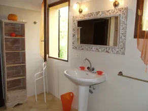 Haus Füsse im Wasser, Komfort und Entspannung, Sandstrand vor dem Haus - Image 3