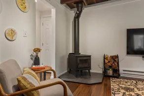 Faeya Grove - Charming Family Getaway! Remodeled, short drive to Russian River. - Image 2