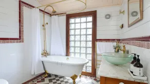 The Coach House - Image 3