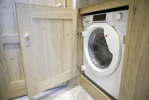 6 berth luxury lodge in Christchurch Dorset - Image 2