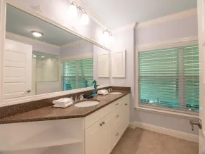 Beach Front Home on Anna Maria Island - Great Views!  Pool! Sleeps 10! - Image 4