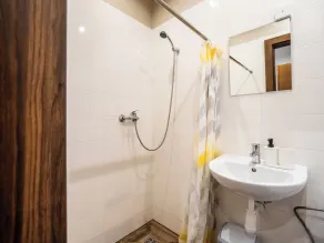 RVR Smart Apartment with Self-check-in - Image 5