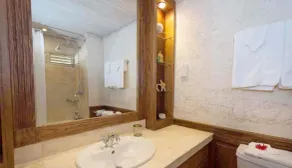 Melissa - Beliebte 5-Schlafzimmer-Villa mit privatem Pool und 2 Minuten zu Fuß zum Strand. - Image 2