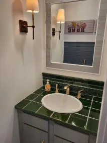 Spacious 3 bedroom and 2.5 bathroom home located in historic Shaw Neighborhood. - Image 5