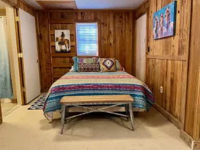 The Last Resort: Horse themed Cute Cabin,WiFi,No Frills,Pet-Friendly, recently r - Image 4