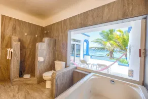 Romantic King Studio Suite - Del Sol Beachfront - Image 2