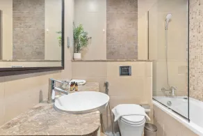 Silkhaus Vacation Homes modern studio in Liberty House - Image 5