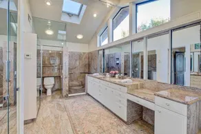 Stunning Santa Barbara Estate - Image 4