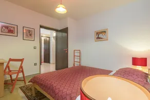 Garden with pool and barbecue, air conditioning, wifi, quiet location - Image 5
